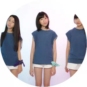 FAREWELL, MY L. u. v - Musical ensemble