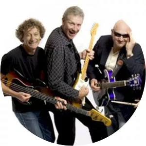 Fargone Beauties - Musical band