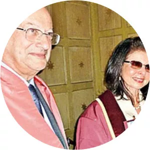 Farida Hamied photograph