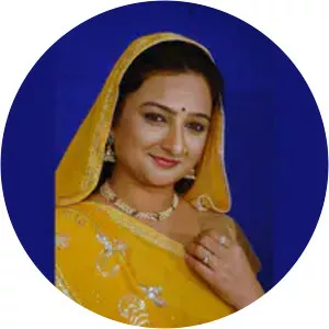 Farida Meer - Singer