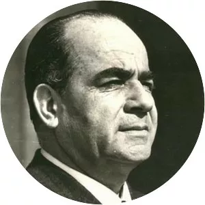 Faruk Nafiz Çamlıbel - Turkish poet