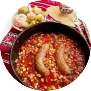 Fasole cu cârnați (Fasole cu cârnaţi)