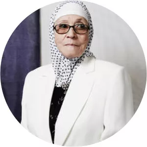 Fatima Hellilou - Actress