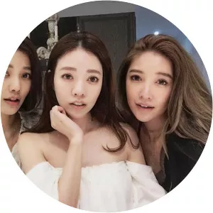 Fayfay Hsu - Sharon Hsu's sister