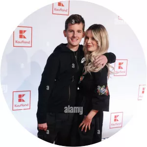 Fayn Neven du Mont photograph