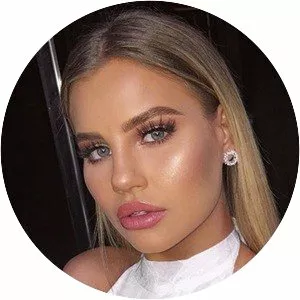 Felicia Aveklew - Swedish YouTuber