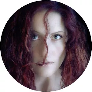 Felicia Farerre - Musician