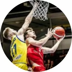 Felix Hecker - Basketball player