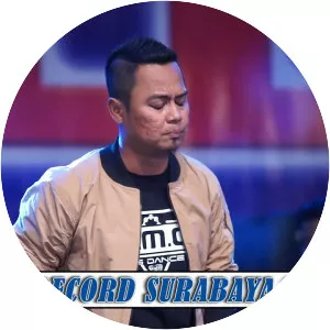 Fendik Adella - Musical artist