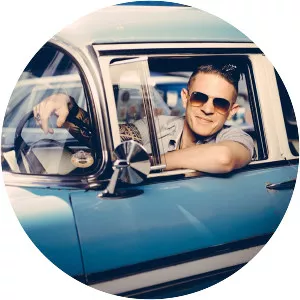 FENZL - Musical group