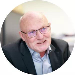 Ferdinand Karlhofer - Political scientist