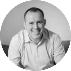 Fergus Connolly - Author