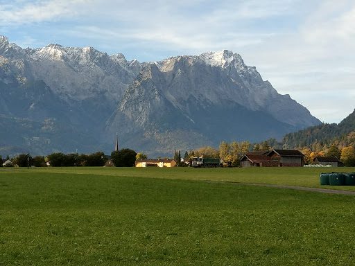 Ferienwohnungen Alpspitzblick - Holiday apartment in Farchant, Germany