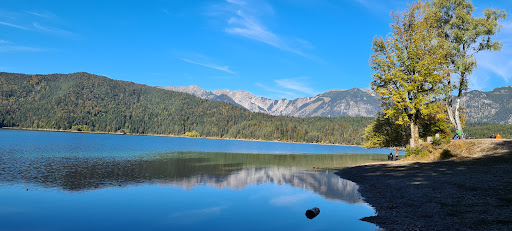 Ferienwohnungen Garmisch-Partenkirchen - Landhaus Lenz