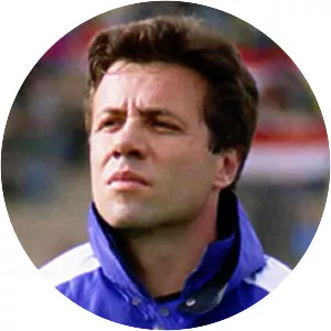 Fernando Álvez - Uruguayan former footballer