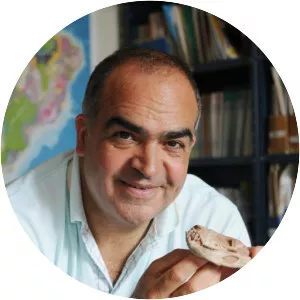 Fernando Novas - Argentine paleontologist