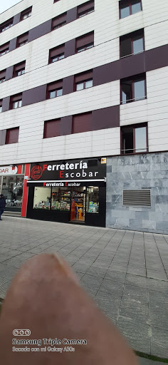 FERRETERIA ESCOBAR - 