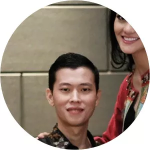 Ferry Wijaya - Ririn Ekawati's husband