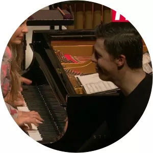 Ferzan Önder Musician