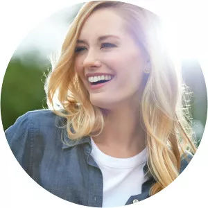 Festive Decor, Ornaments, Gift Ideas & More from Iconic Brand - TV program