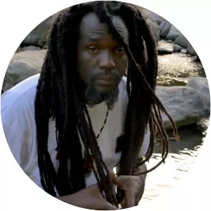 Fhiyahshua - Musical artist