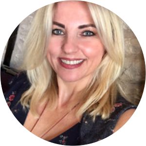 Filiz Ustel photograph