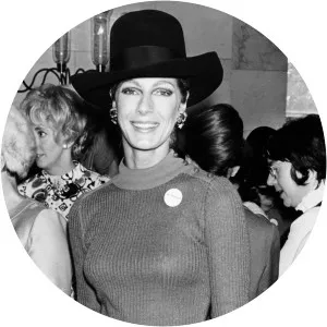 Fiona Campbell-Walter