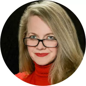 Fiona Quinn - Author