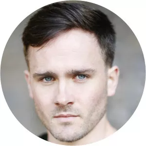 Fionn Walton - Actor