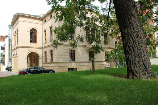 Fischer Holding GmbH