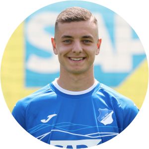 Fisnik Asllani - Footballer