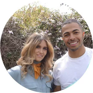 Flat Out FabulousSince 2021 - TV program