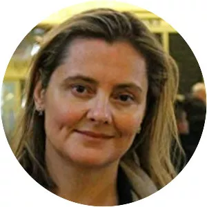 Flavia Fontes - Filmmaker