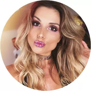 Flávia Regina Viana Bacalow