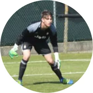 Flavio Lonoce - Football player