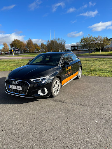Flinks Trafikskola - Drivers license training school in Falkoping, Sweden