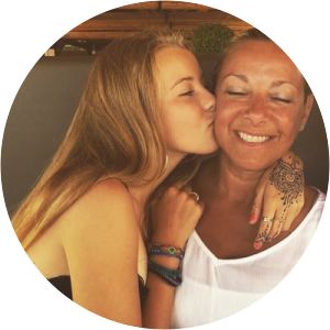 Flora Lottie Lindsay photograph