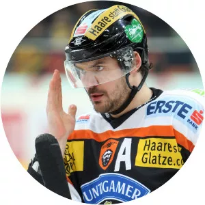 Florian Iberer - Ice hockey defenseman