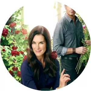 Flower Shop Mystery: Snipped In . . .