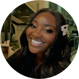 Folake Aina photograph