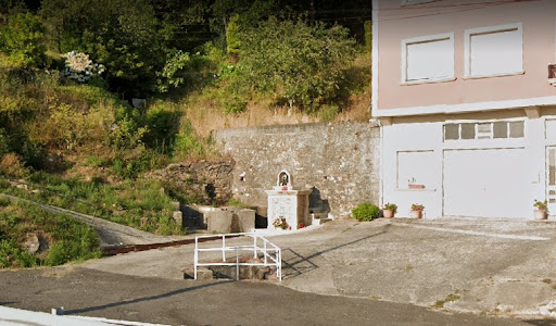 Fonte das Dores de Gures - Historical landmark in Spain