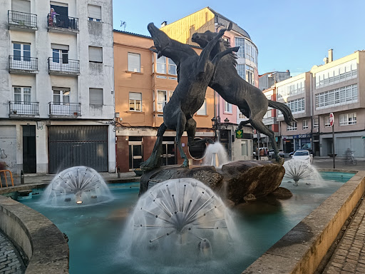 Fonte Dos Cabalos - Sculpture in Lalin, Spain