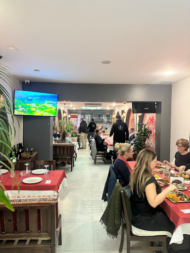 Food Palace Anatolia Restaurant - Restaurant