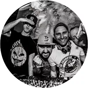 Footworxx Militant Crew