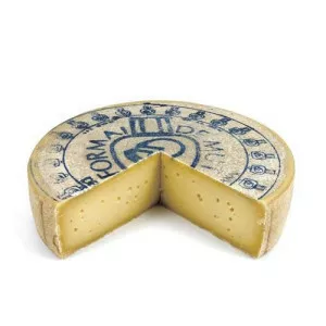 Formai de Mut dell'Alta Valle Brembana