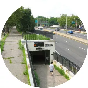 Fort Hamilton Parkway