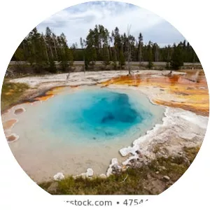Fountain Paint Pots - Spring in Wyoming