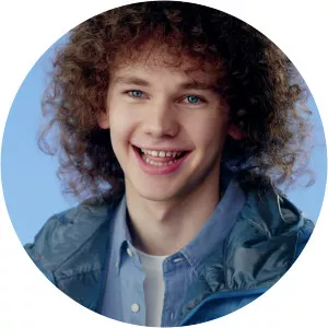 Francesco Yates - Canadian singer-songwriter