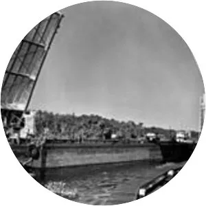 Francis P. Whitehair Bridge - Bascule bridge