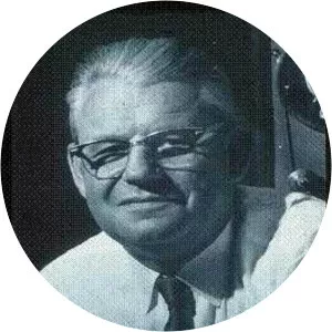 Francis Searle - English film director